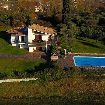 Casa vacanze La Collina Degli Ulivi *